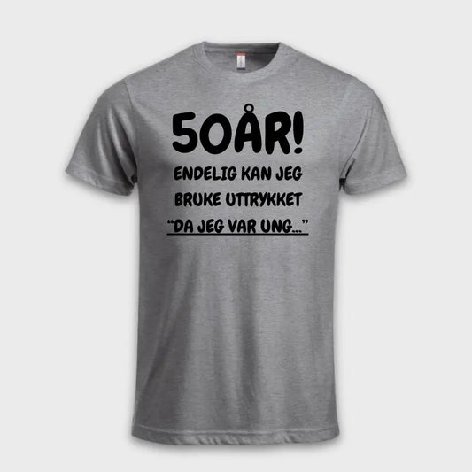 50 års gave t skjorte grå