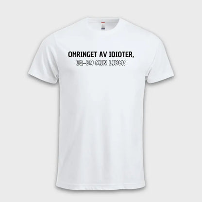 MorsommeT-skjorter-Omringeravidioter_IQ-enminliderhvit